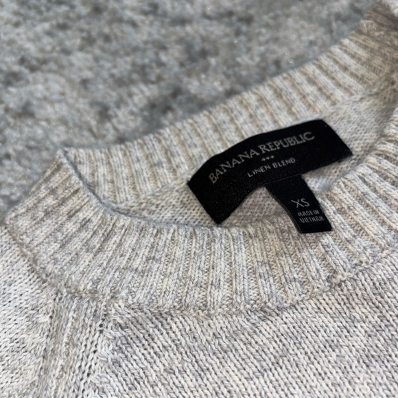Banana Republic Linen Blend Sweater Heather Gray Size XS EUC like new - Picture 2 of 4
